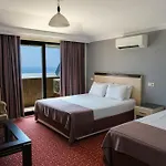 Hotel Azak Blue *