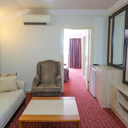 Azak Blue Hotell Okurcalar
