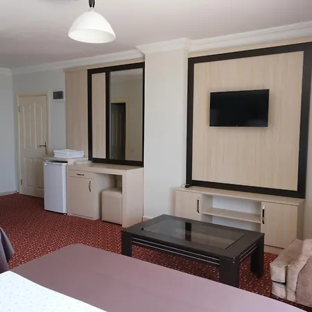 Azak Blue Hotel Okurcalar