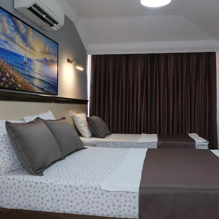 Azak Blue Hotell *